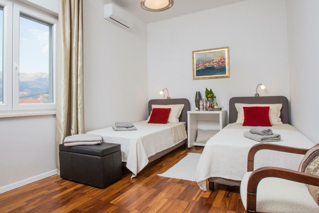 Apartman Ami Сплит Екстериор снимка